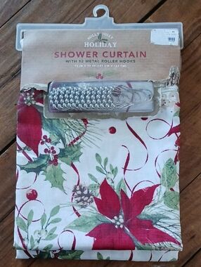 Holiday Poinsettia Shower Curtain 72" X 72'